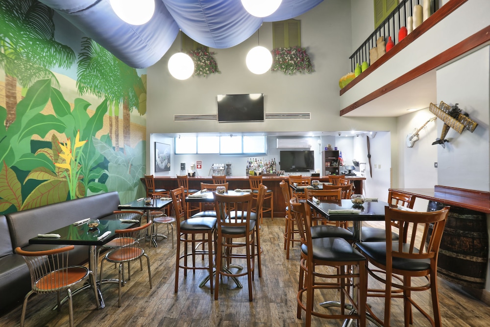 San Juan Airport Hotel 41/47