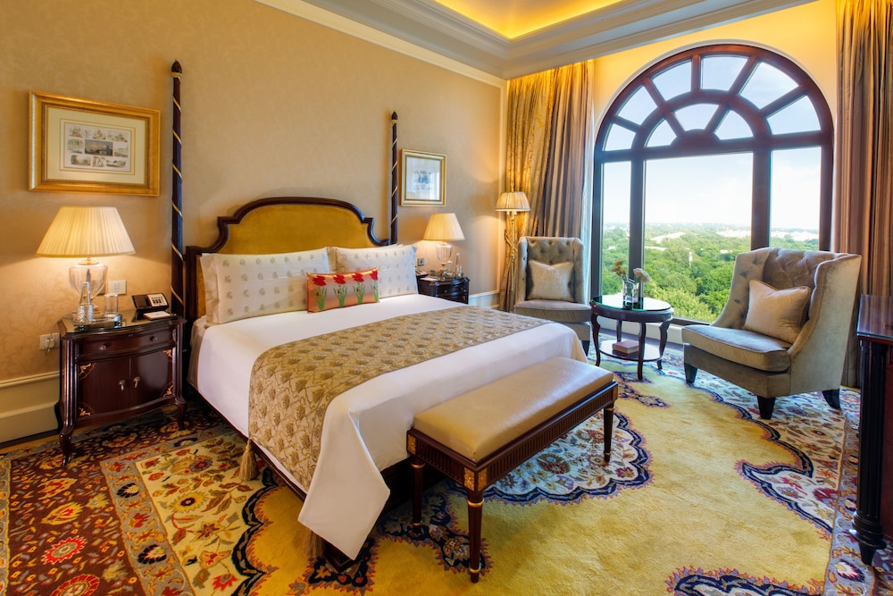 The Leela Palace New Delhi 31/74