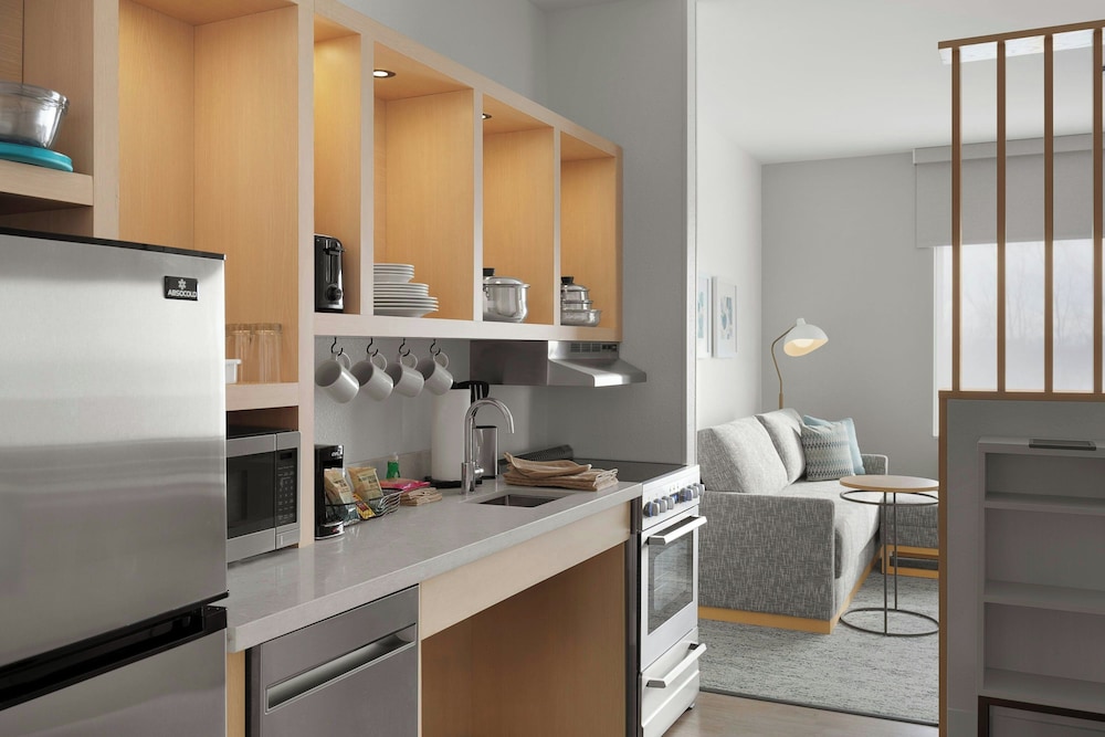 TownePlace Suites by Marriott Crown Point 26/26