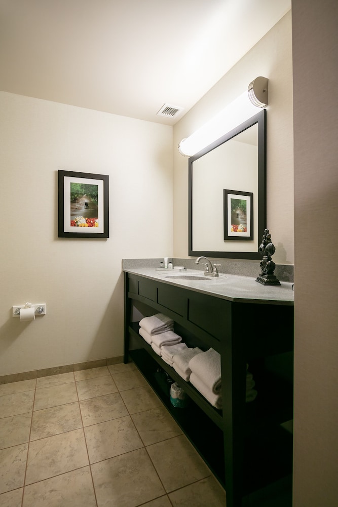 Bicycle Street Inn and Suites 50/50