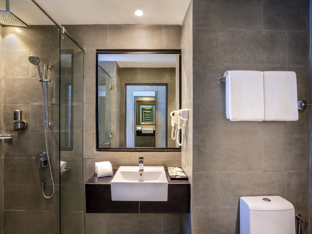 Ibis Styles Kota Kinabalu Inanam Hotel 38/38