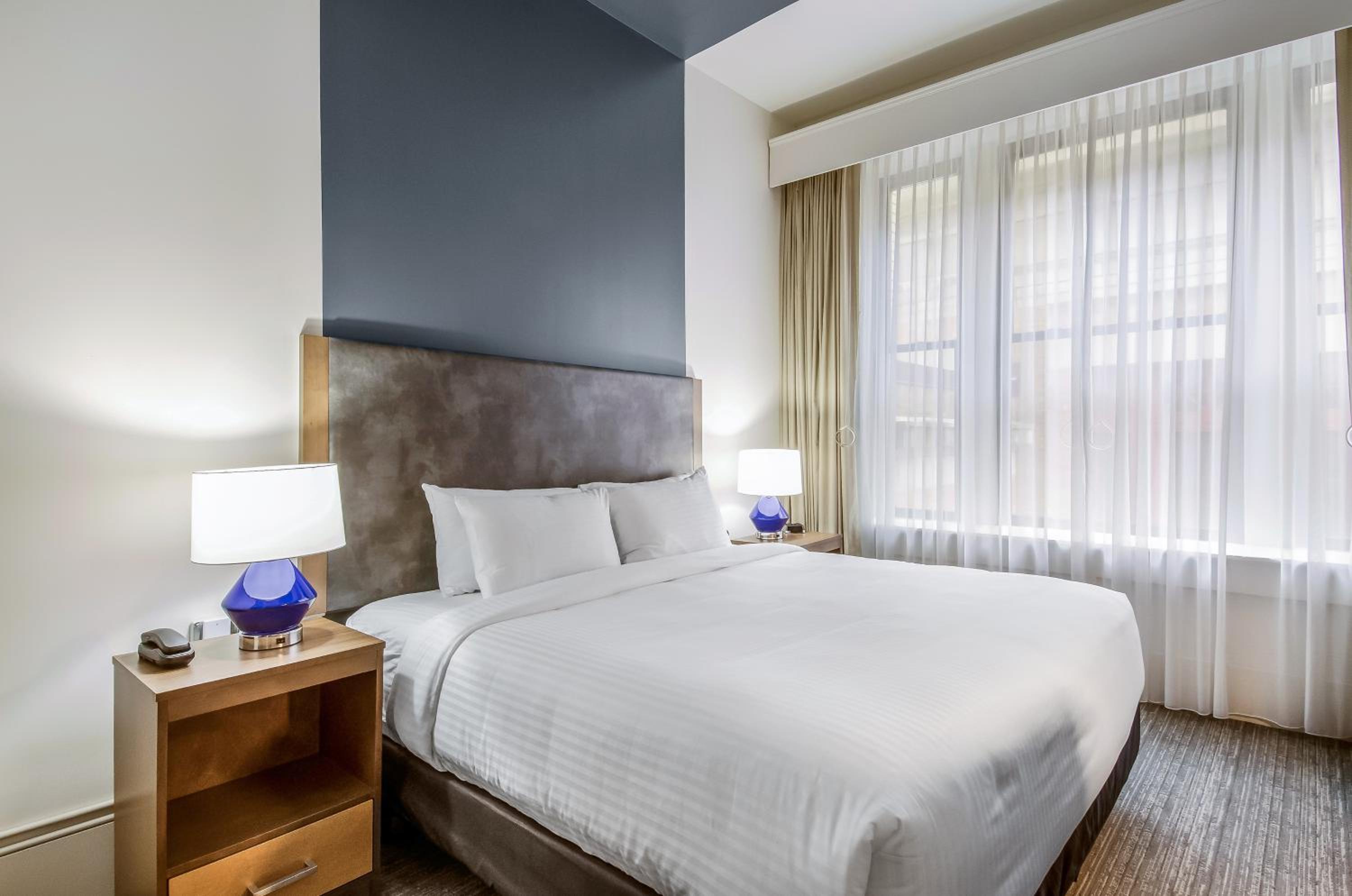 Suite, King Bed, Accessible, New Bedford Harbor Hotel Ascend Hotel Collection 5/10