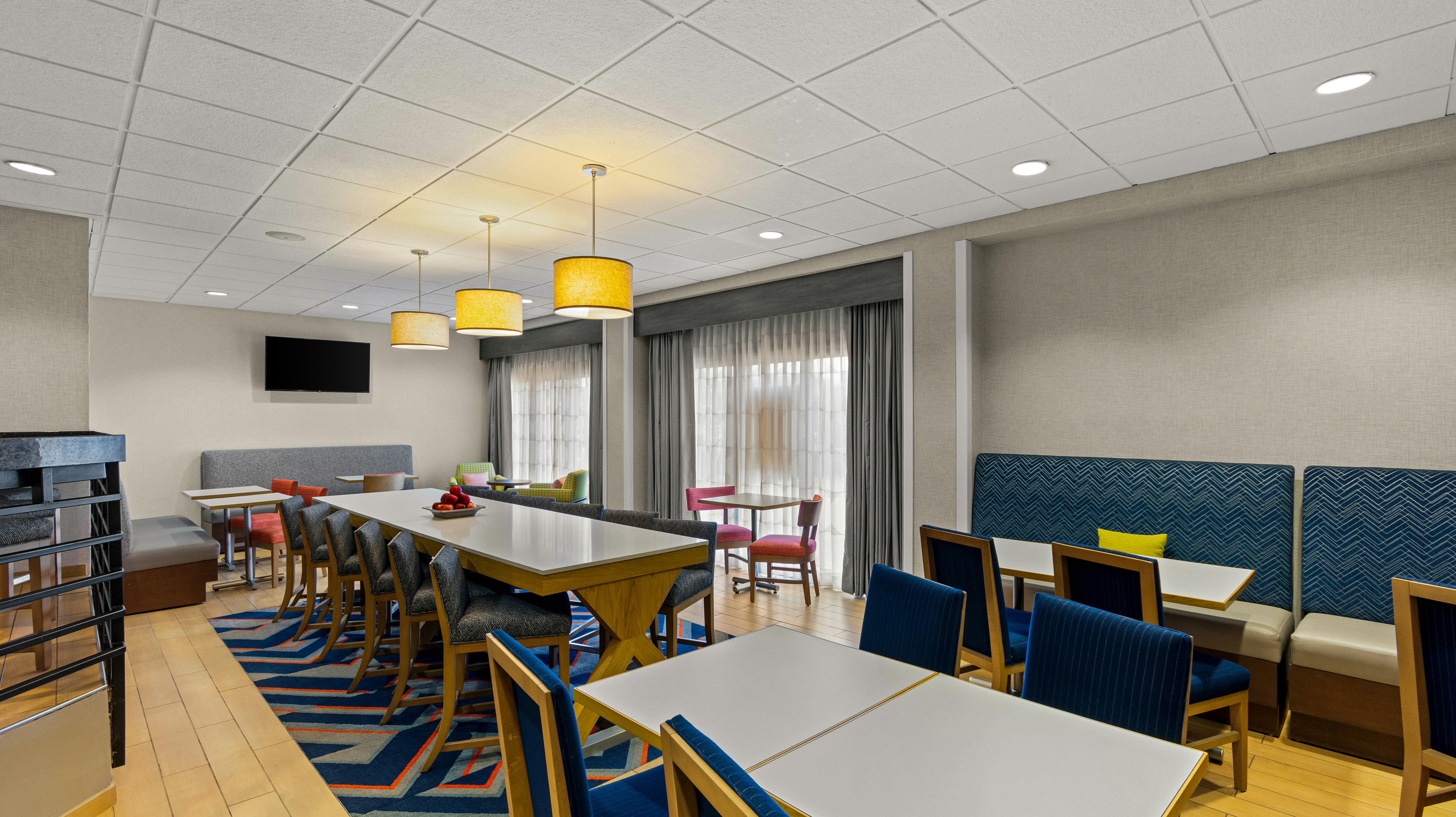 Hampton Inn Bloomington 43/62