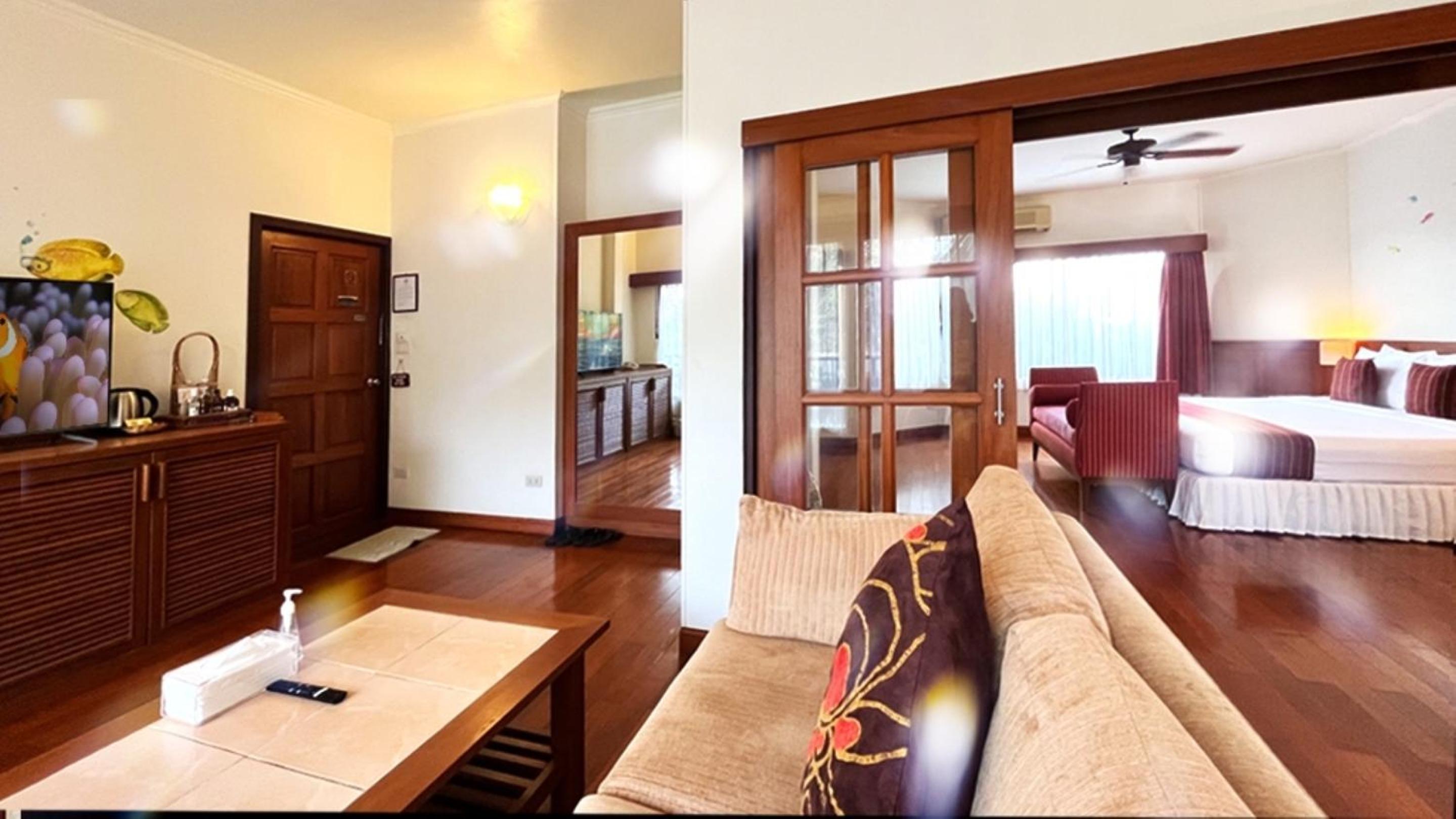 Pool, Suite