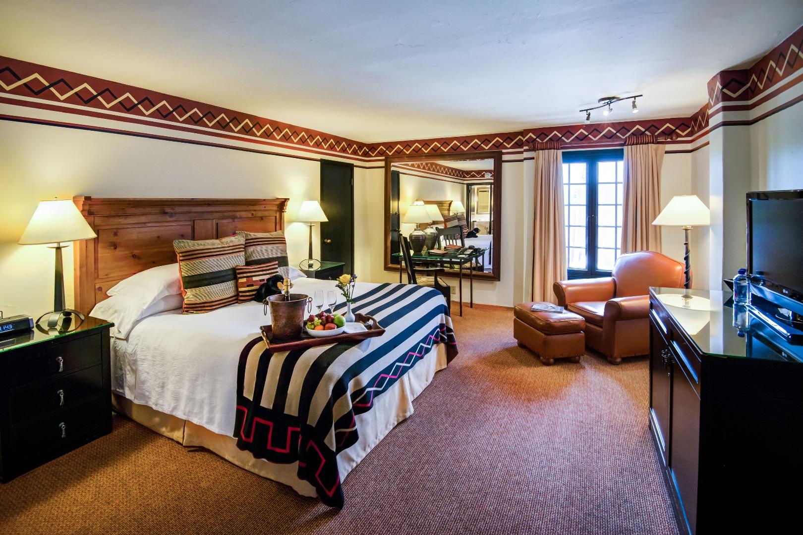 Room, King Bed, Accessible