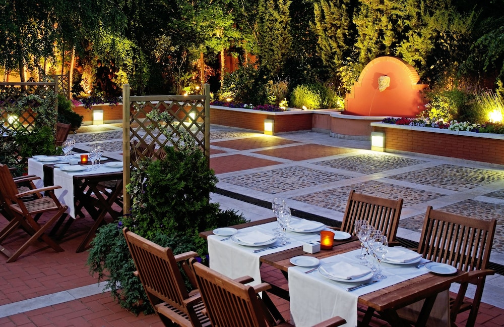 Melia Recoletos 33/49