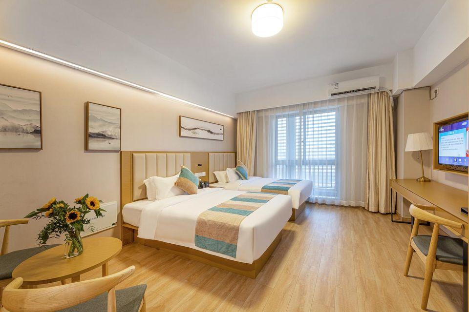 Superior, Twin Beds