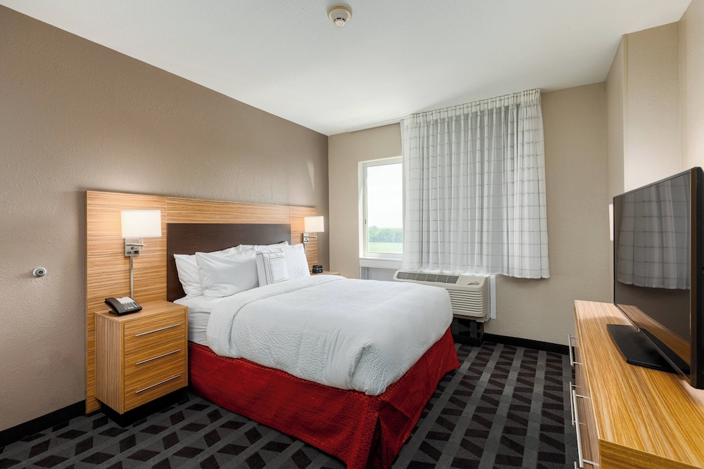 1 Bedroom, Suite, Queen Bed, Sofa, Accessible