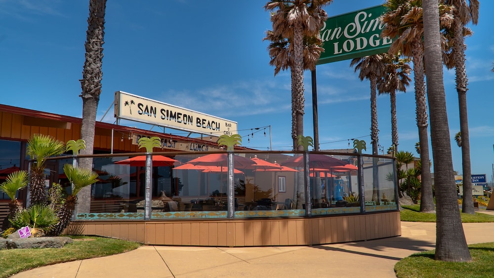San Simeon Lodge 65/68
