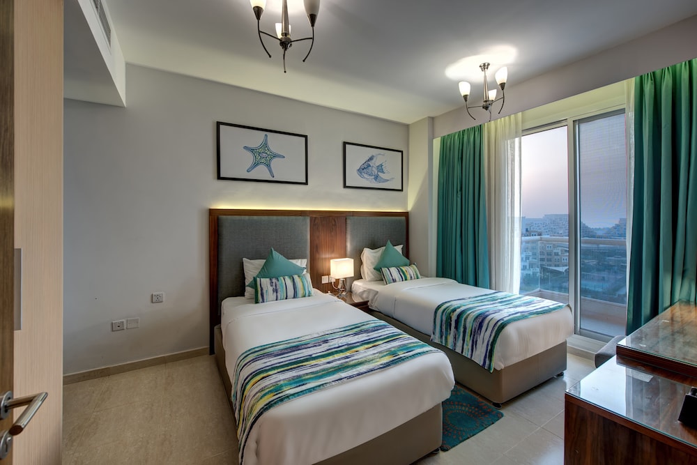 Two Bedroom Apartment Sea View