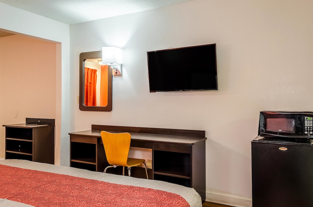 Motel6 Saraland, AL 20/28