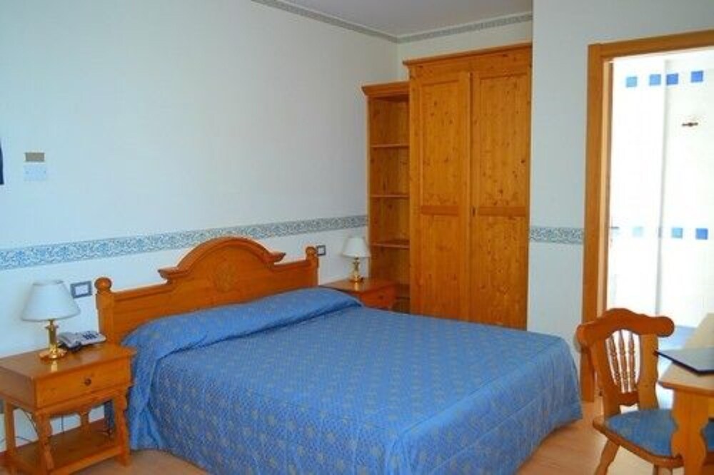 Park Hotel 13/53