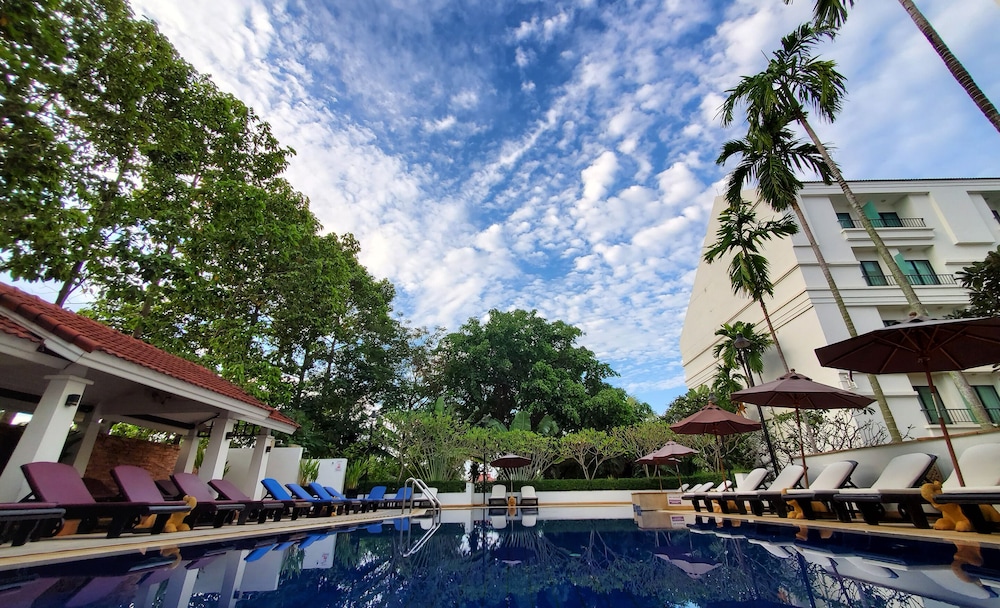 Tara Angkor Hotel 66/71