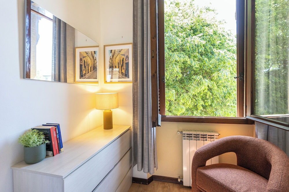 Rental In Rome Rosselli Palace Deluxe 4 Apartment 33/49