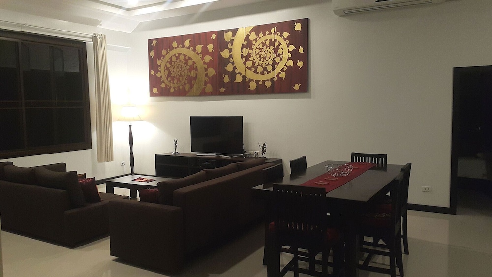 ThaiLife Wellness & Meditation Resort 53/80