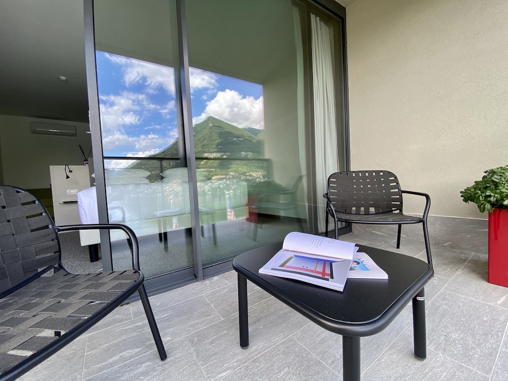Hotel Lago 27/50
