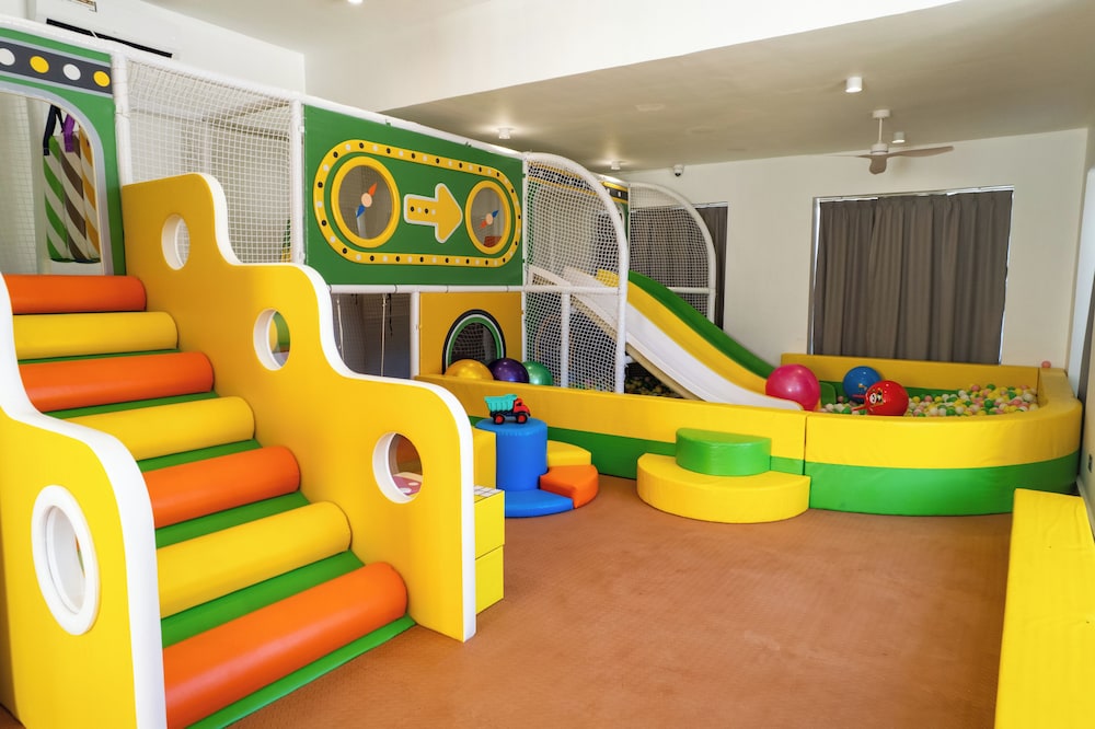 Tembo Kiwengwa Resort 40/50