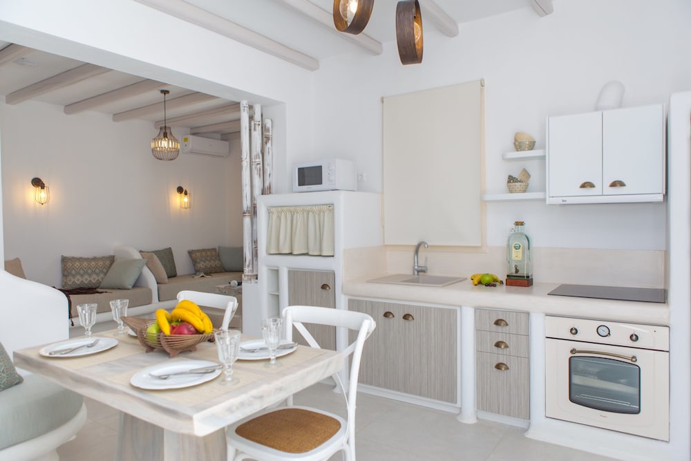 Naxian Lounge Villas 38/50