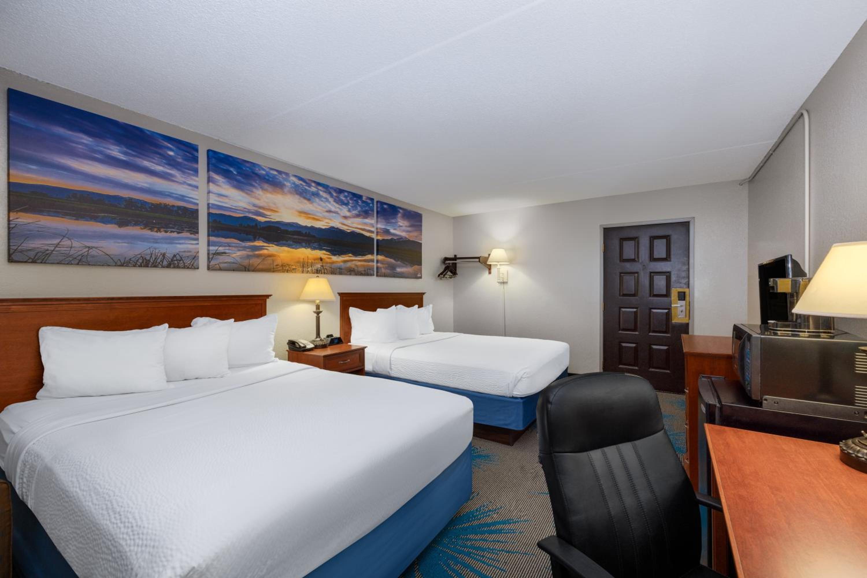 غرفة بسريرين كوين، Days Inn By Wyndham Casper 6/8