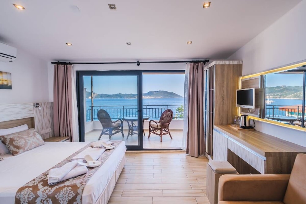 Sardunya Otel 24/50
