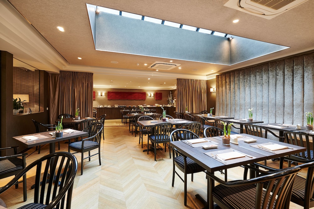 restaurant-cafeteria