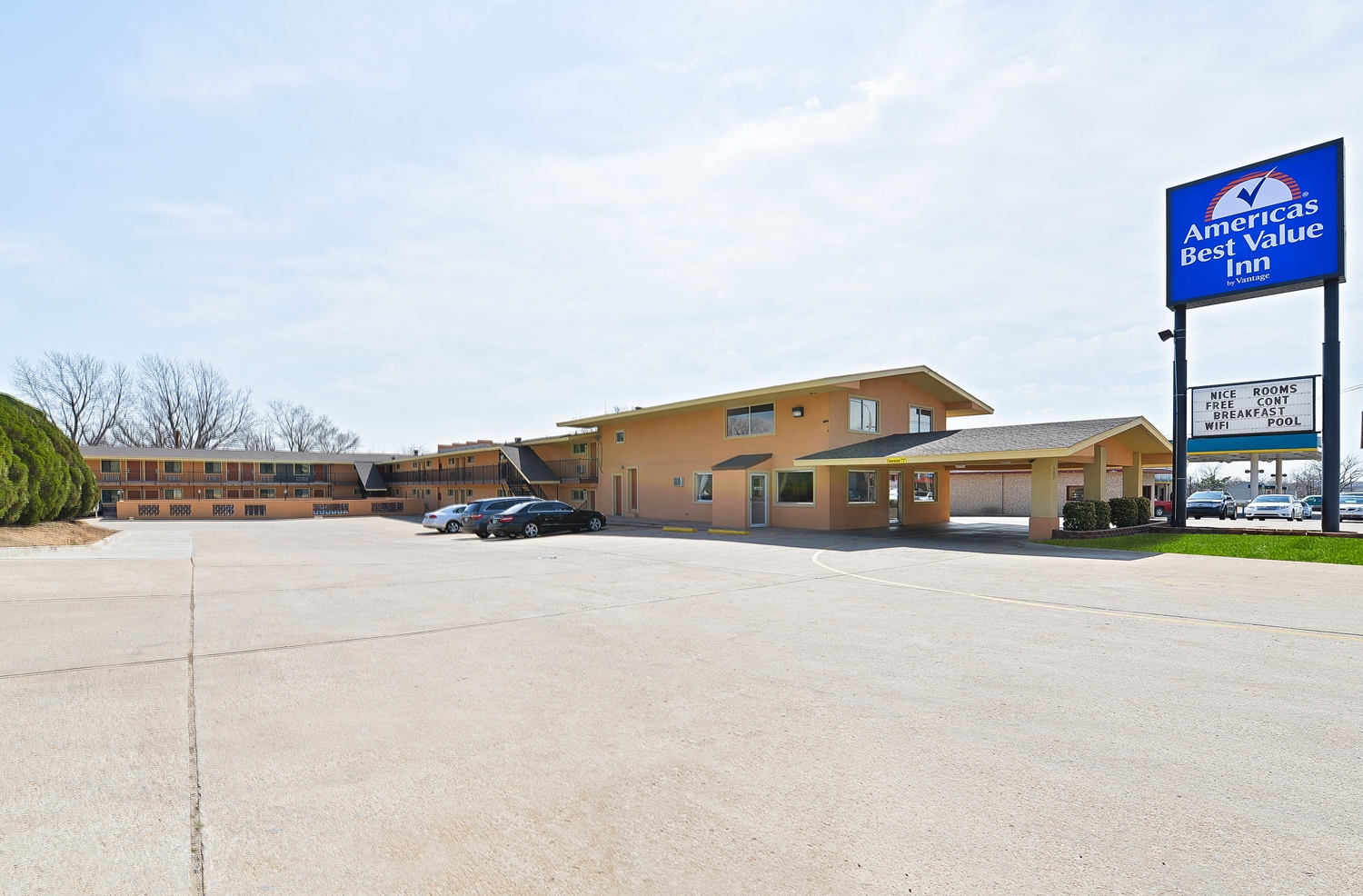 Americas Best Value Inn Ponca City 4/25