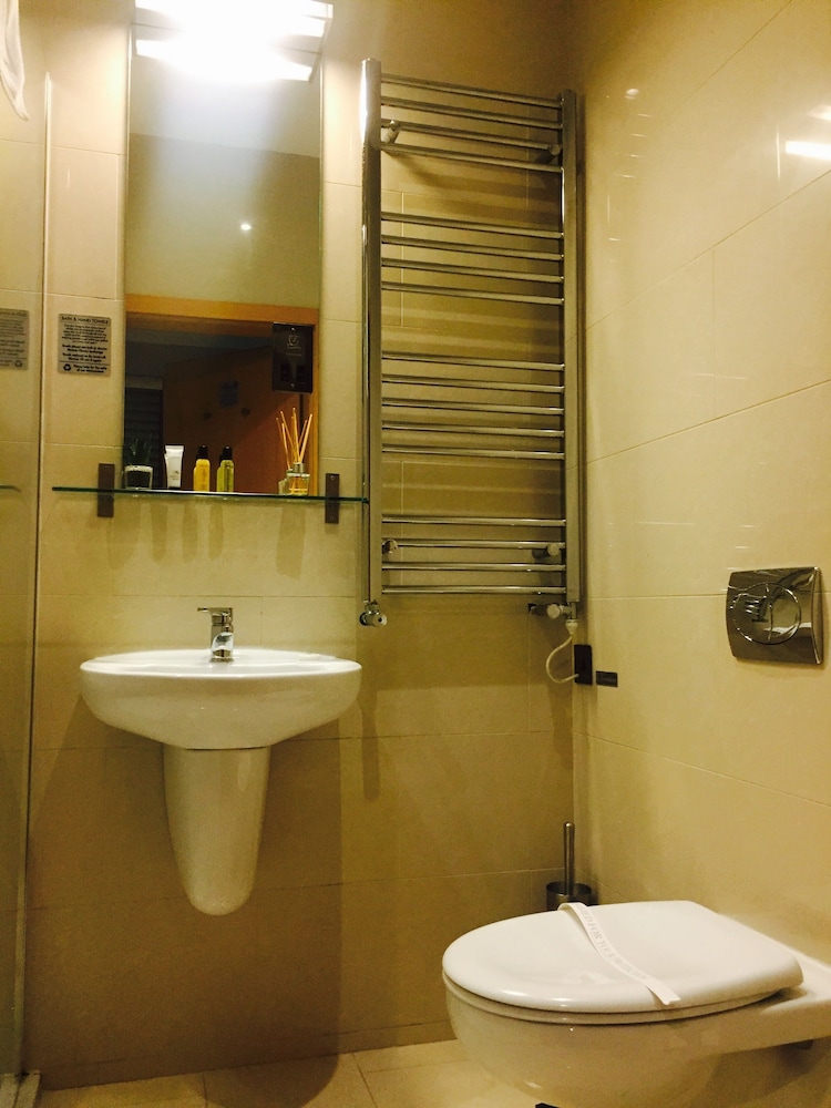 Homestay Hotel 64/66