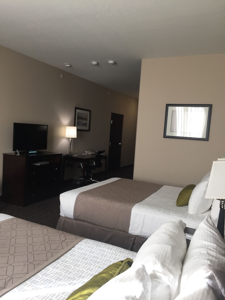 Best Western Plus Havre Inn & Suites 26/57
