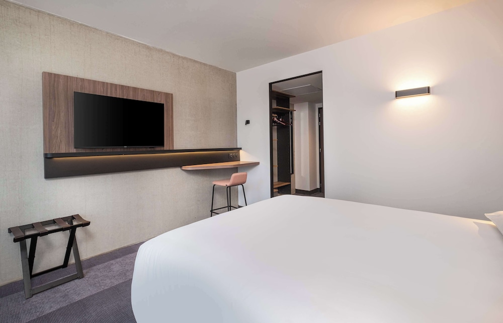 Kyriad Chateauroux Nord - Aeroport 42/50