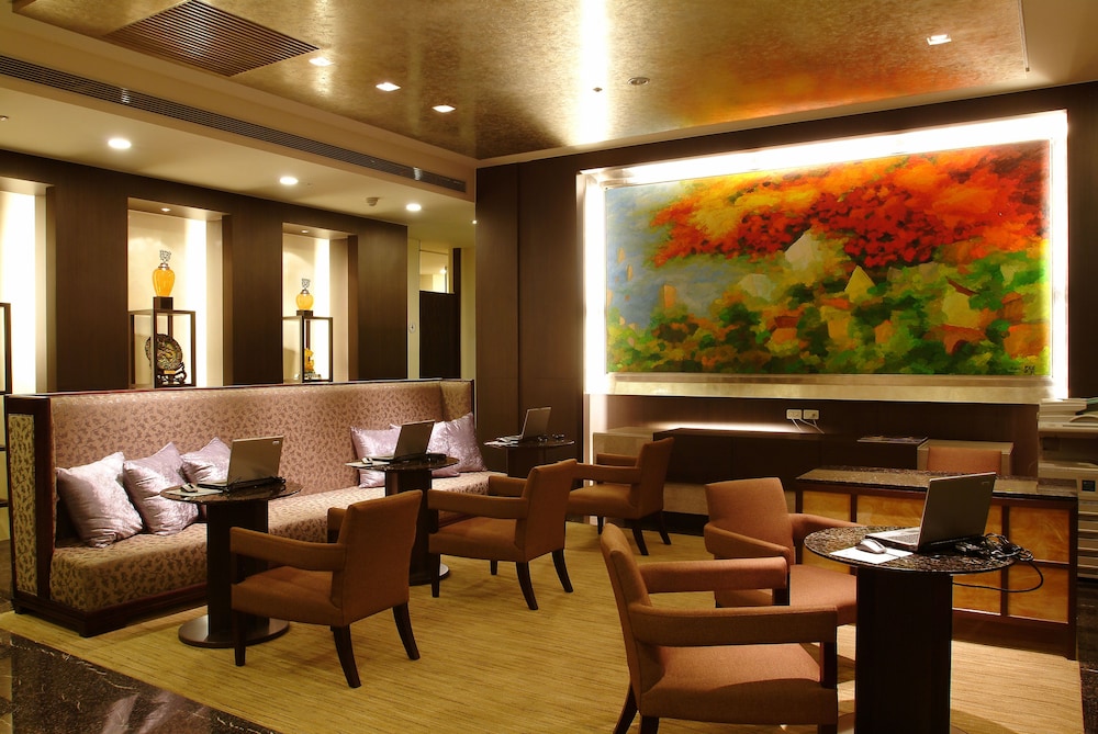 Taipung Suites 50/62