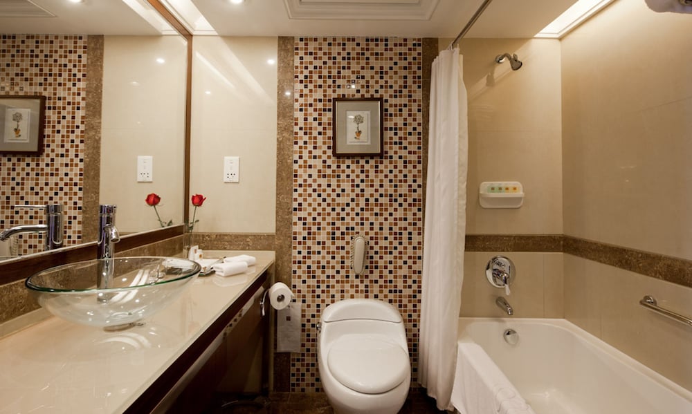 Rosedale Hotel And Suites 36/38