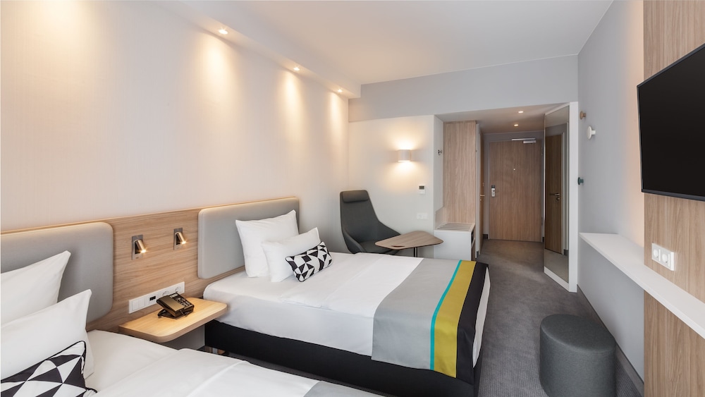Holiday Inn Express Dusseldorf Hauptbahnhof 20/59