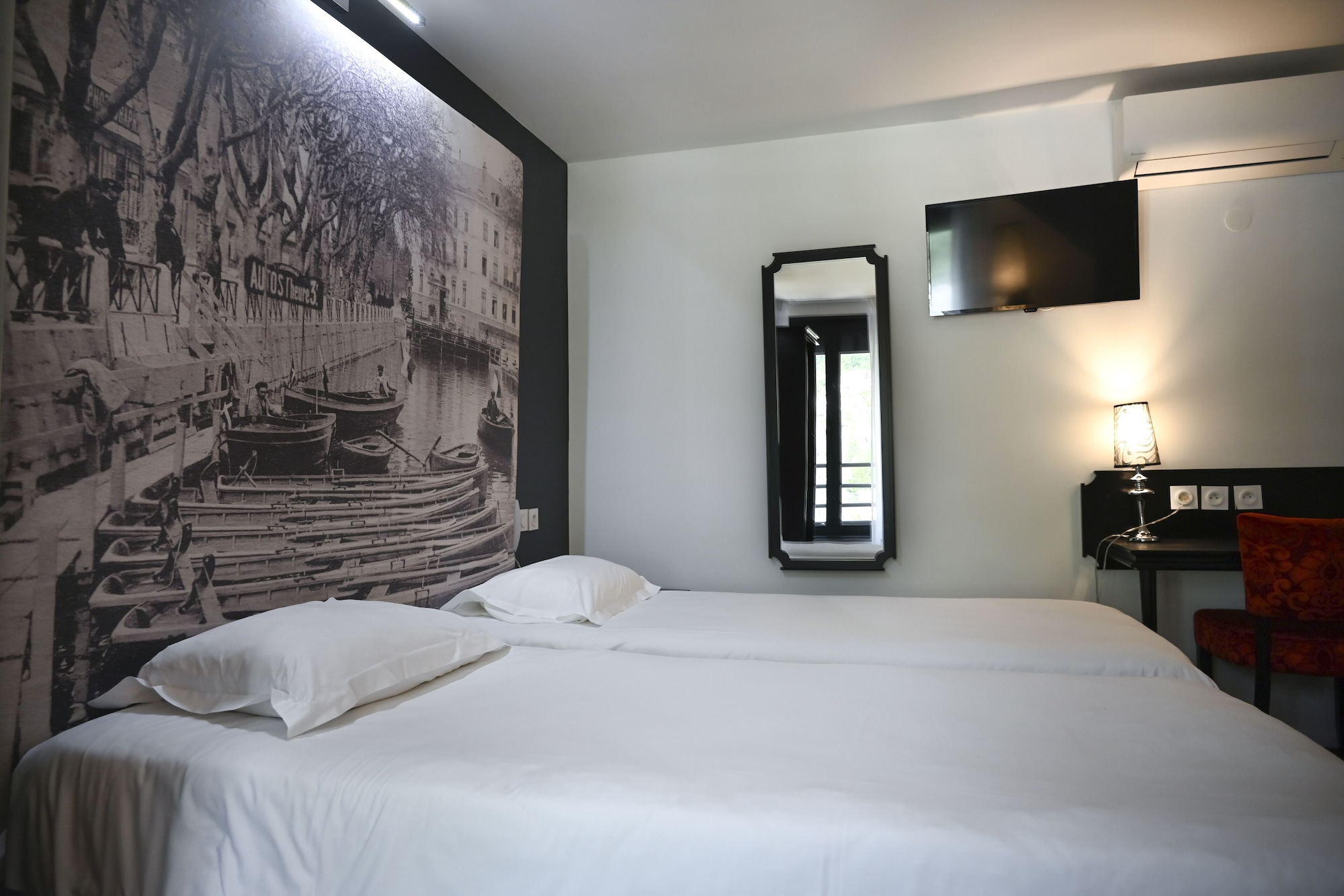 غرفة ثلاثية بثلاثة أسرّة في المبنى الرئيسي، Ancor Hotel 2/3