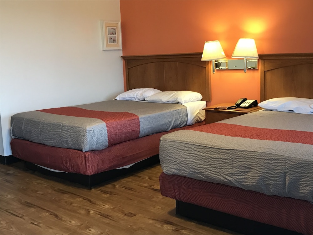 Motel6 Front Royal, VA 34/53