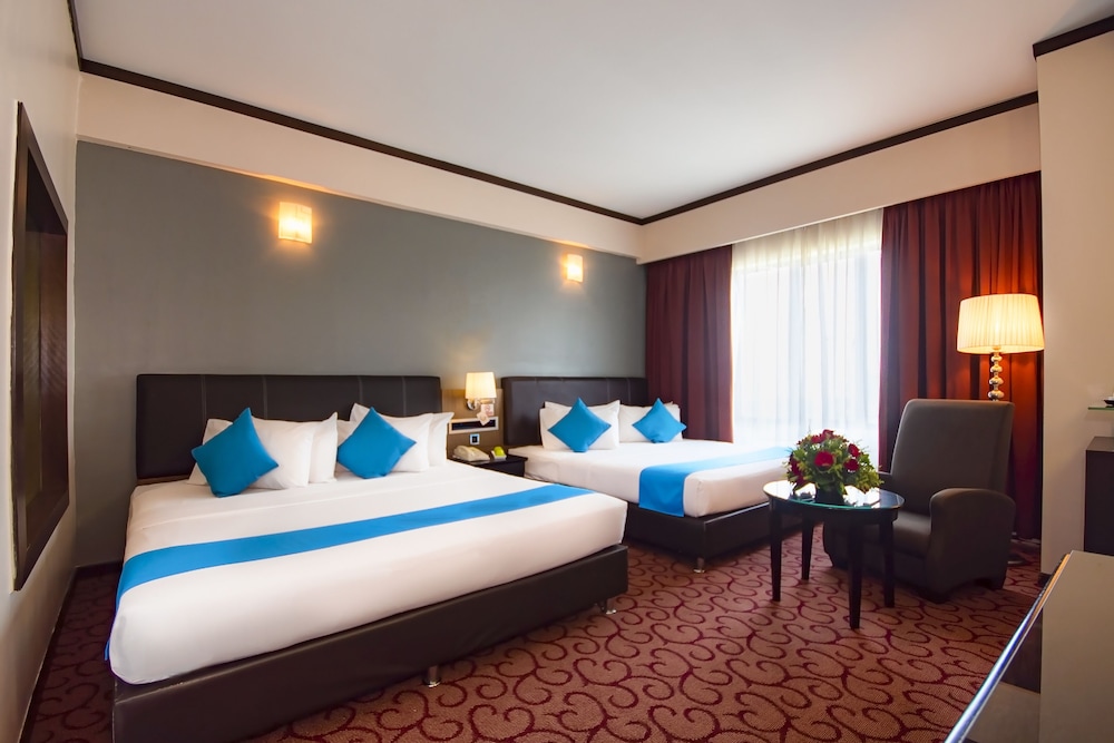 Kinta Riverfront Hotel And Suites 14/63