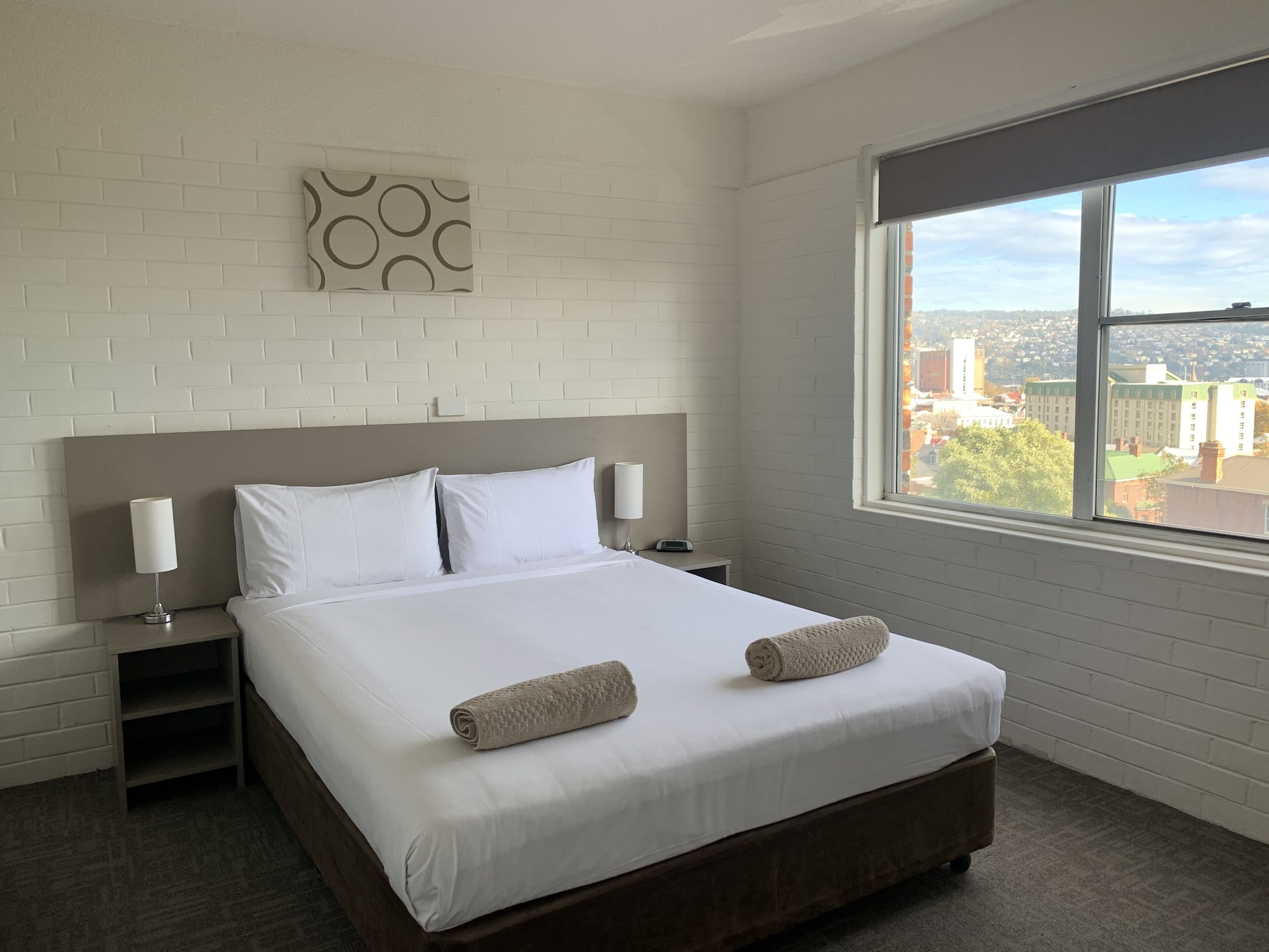 2 BEDROOMS, APARTMENT