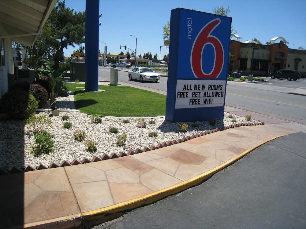 Motel6 Willows, CA 47/60