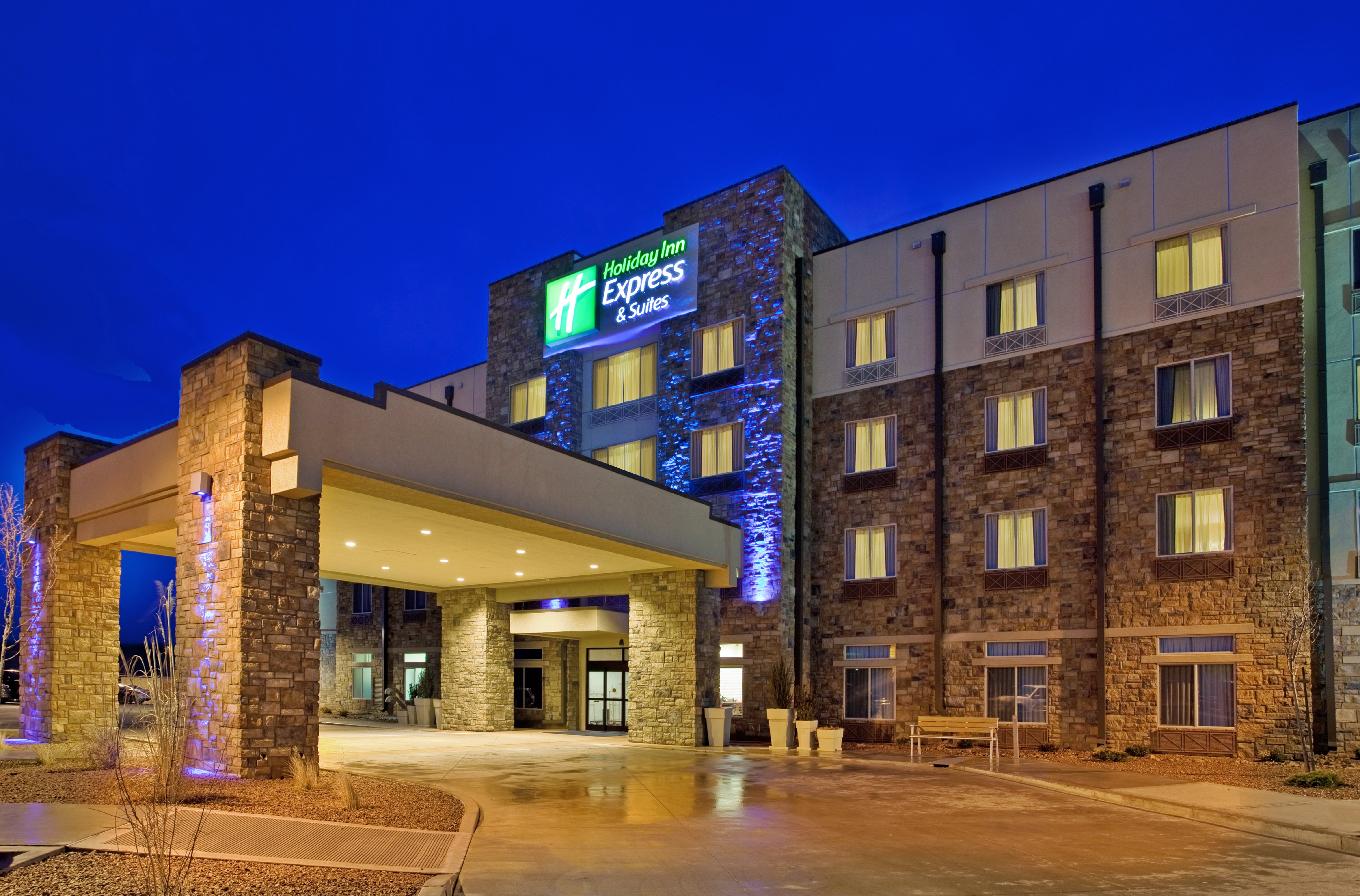 Holiday Inn Express Hotel Suites Gallup East 6/44