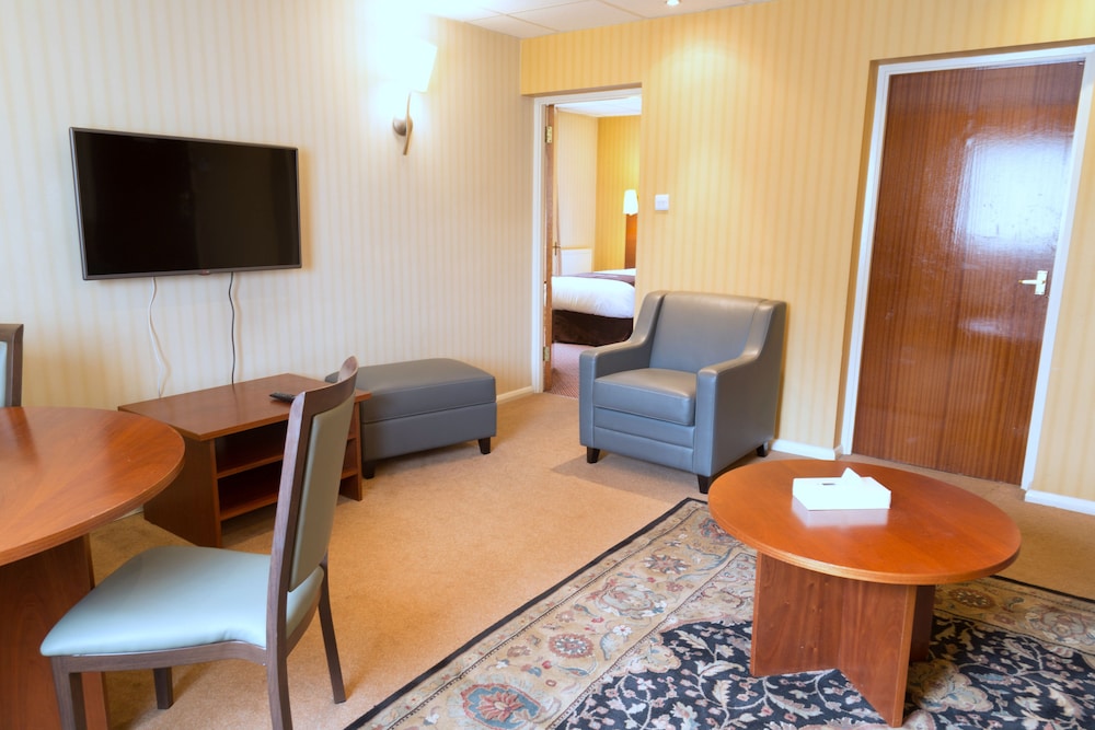 Apollo Hotel 33/44