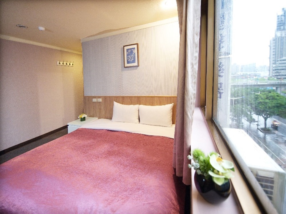STANDARD, DOUBLE BED