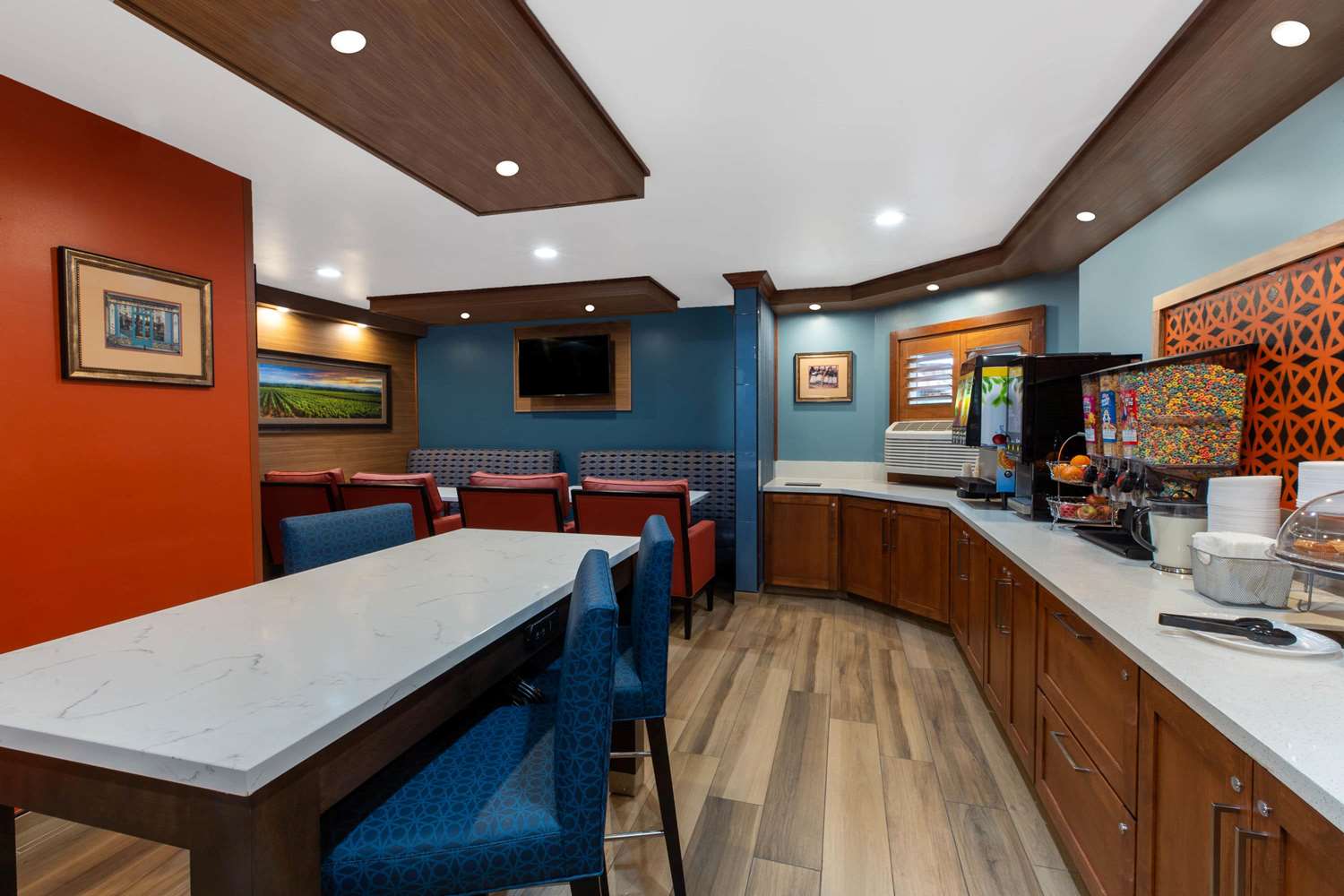 Hotel Vinea a Travelodge by Wyndham 6/11