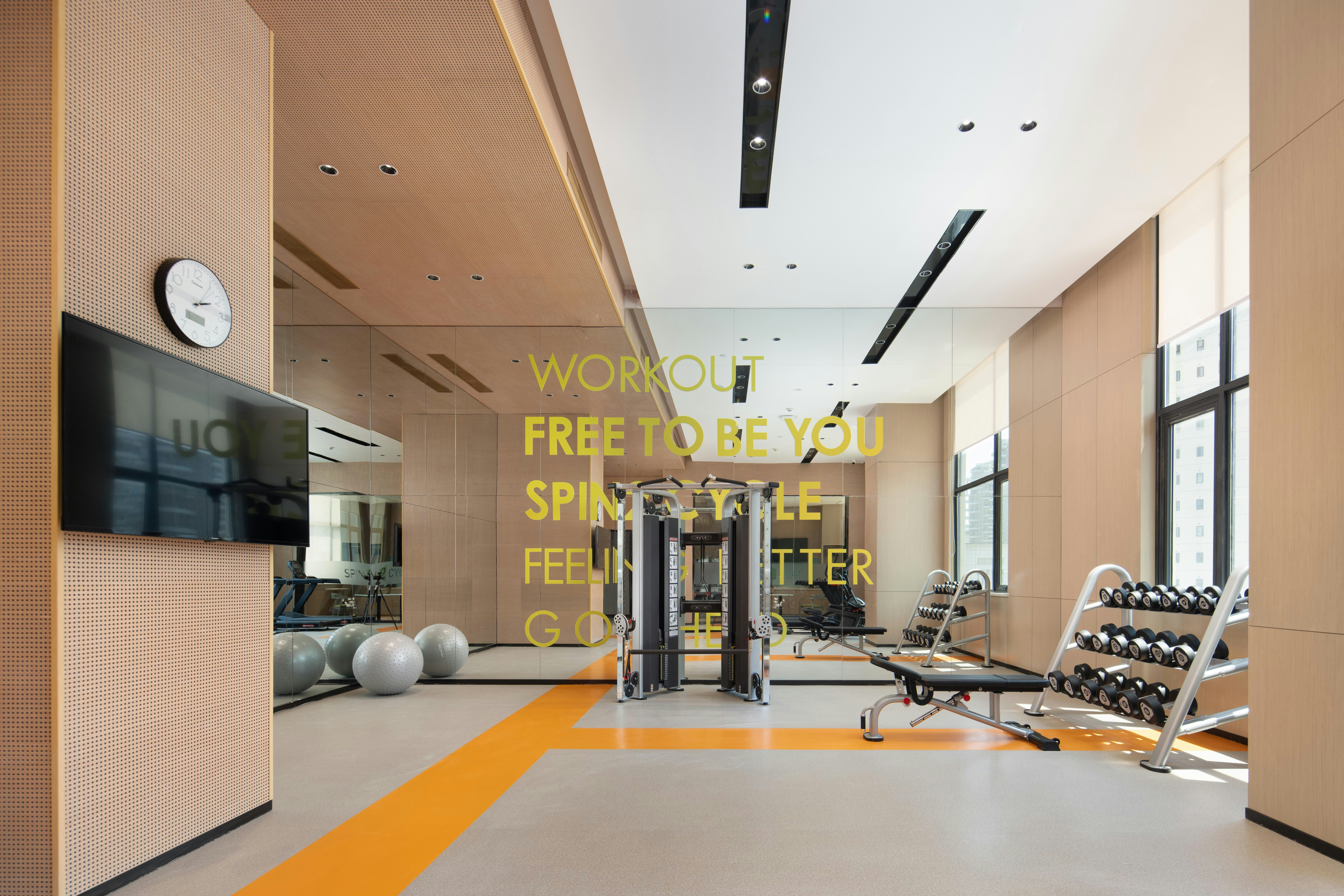 HOME2 SUITES BY HILTON XingWen YiBin 25/32