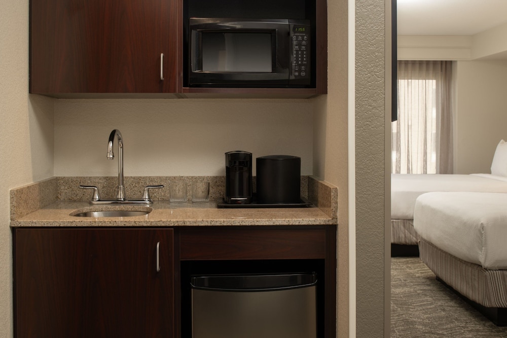 Springhill Suites By Marriott 44/46