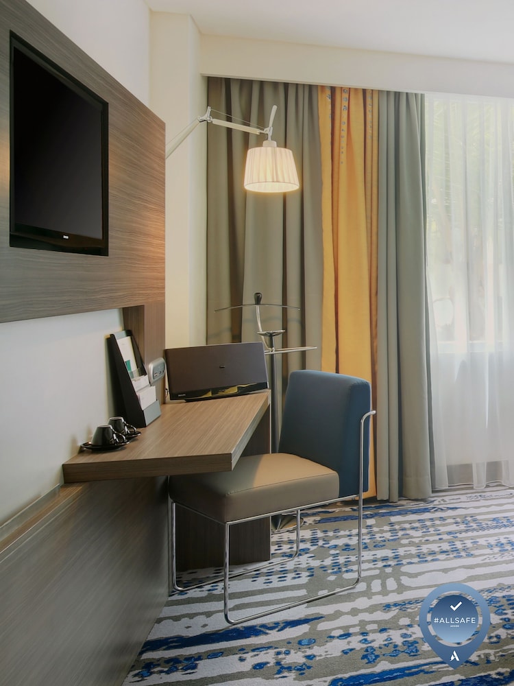 Novotel Bali Ngurah Rai Airport 64/70