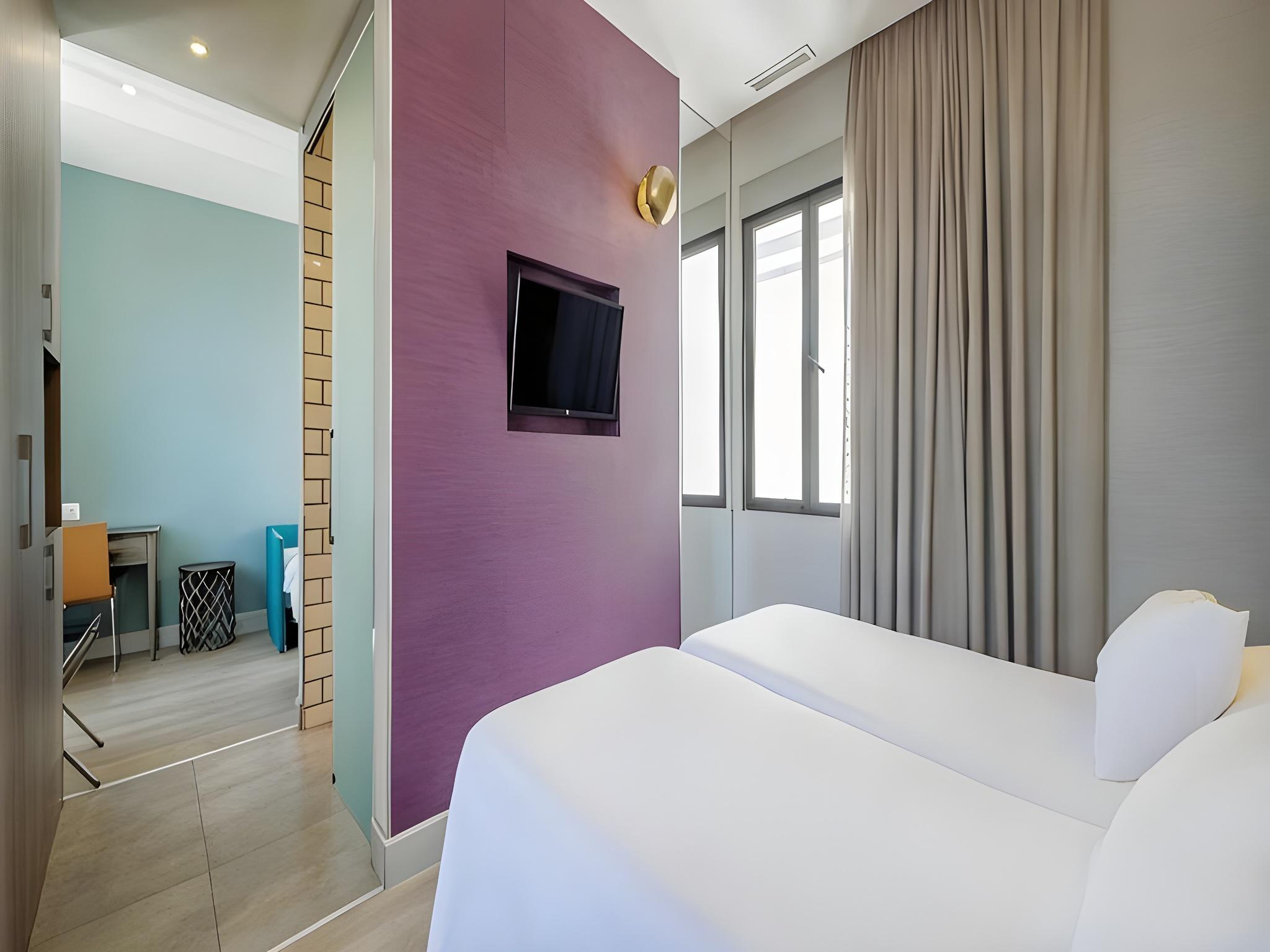 Suite, 2 Double and Twin Beds
