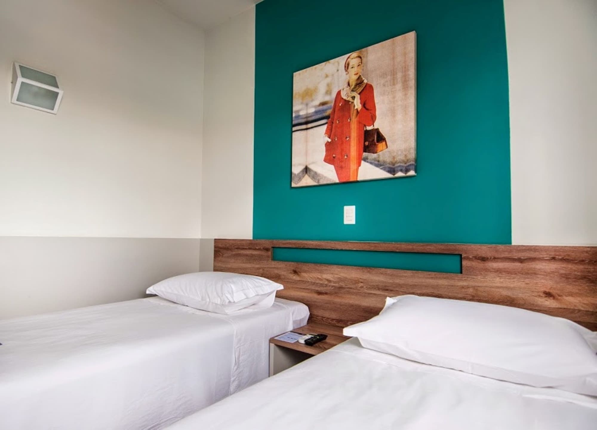 STANDARD, TWIN BEDS