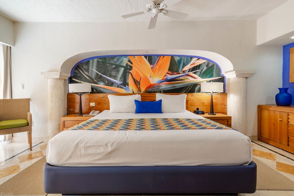 OMNI PUERTO AVENTURAS BEACH RESORT 9/53
