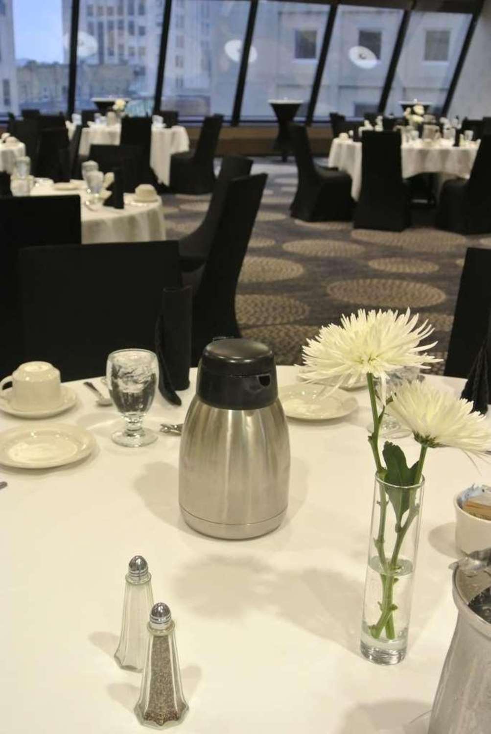 Radisson Blu Hotel Fargo 32/44