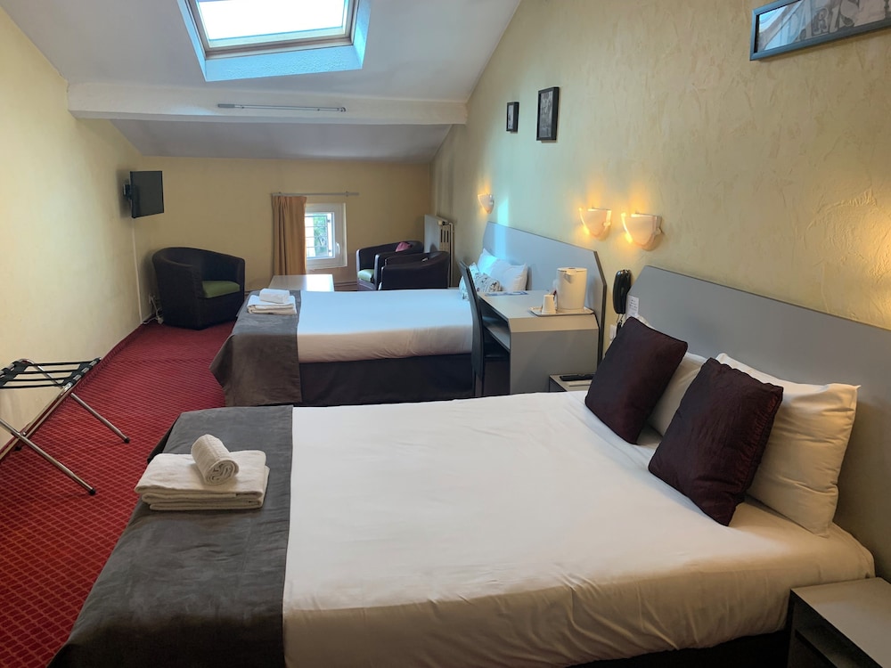 Brit Hotel Bleu Nuit 13/50