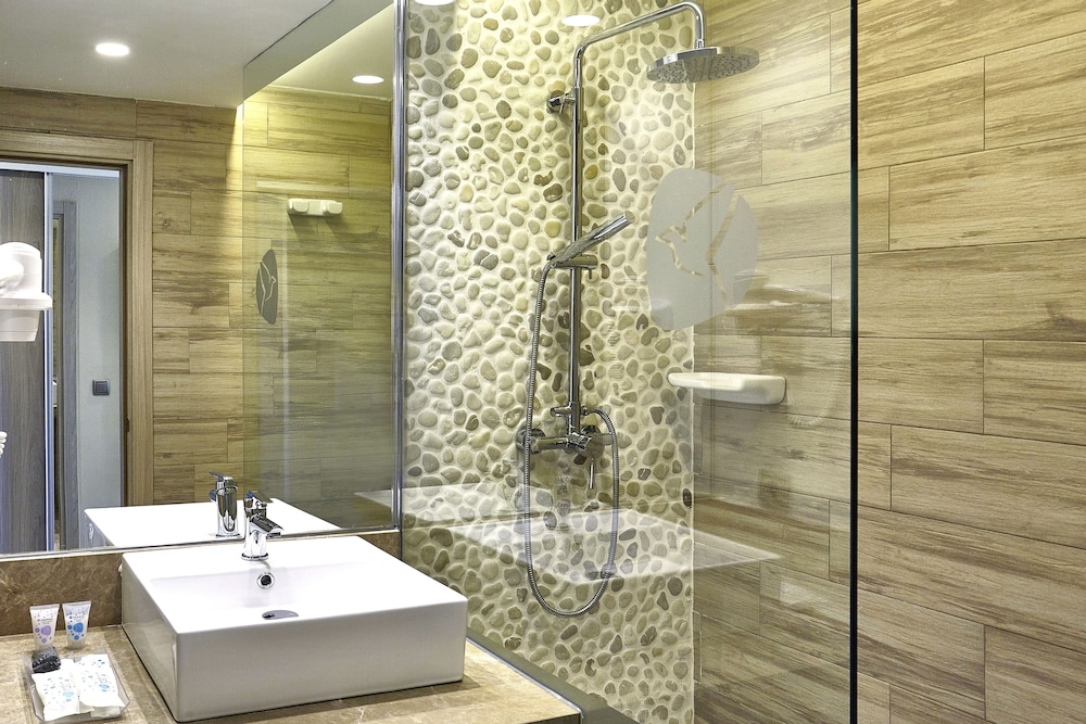 Grupotel Maritimo 49/50